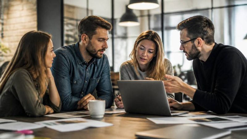Agence webmarketing : comment choisir le bon partenaire pour développer votre visibilité en ligne